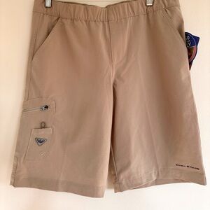Columbia Terminal Tackle Youth XL (18/20) khaki shorts
